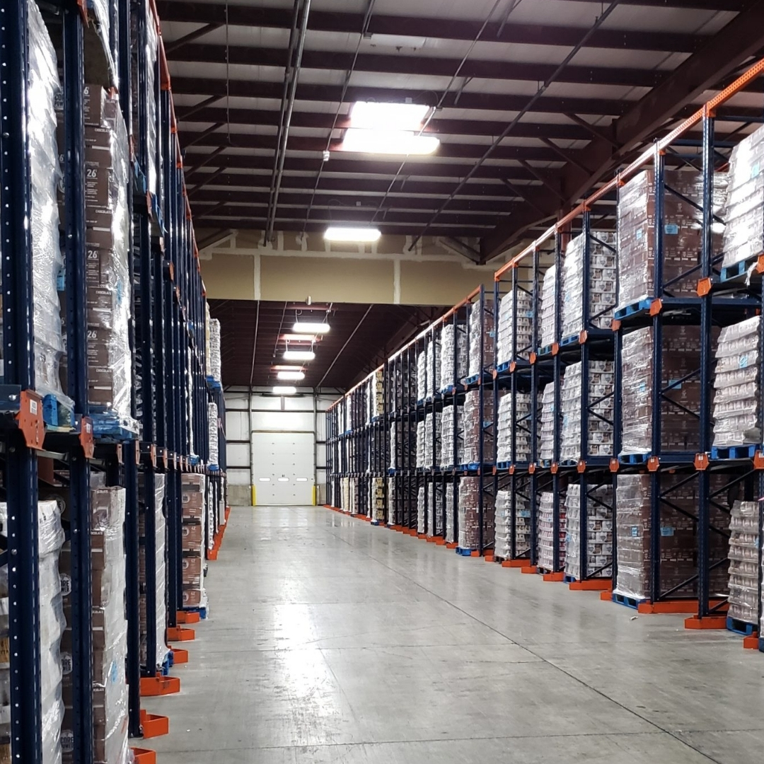 LED Fixtures for Warehouse & Distribution Centers