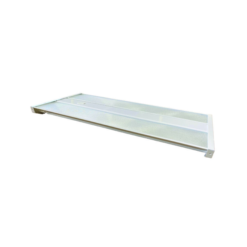 11689 Linear LED Highbay with 28000 Lumens